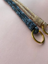 Indlæs billede til gallerivisning NEWS - SHINY BLACK - LONG KEYCHAIN
