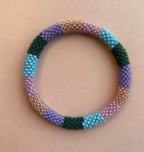 Load image into Gallery viewer, NEWS - FUNKY BRACELET
